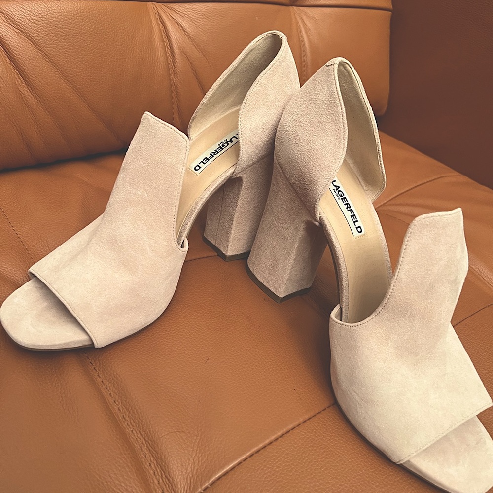 Karl Lagerfeld heels Size 10 beige